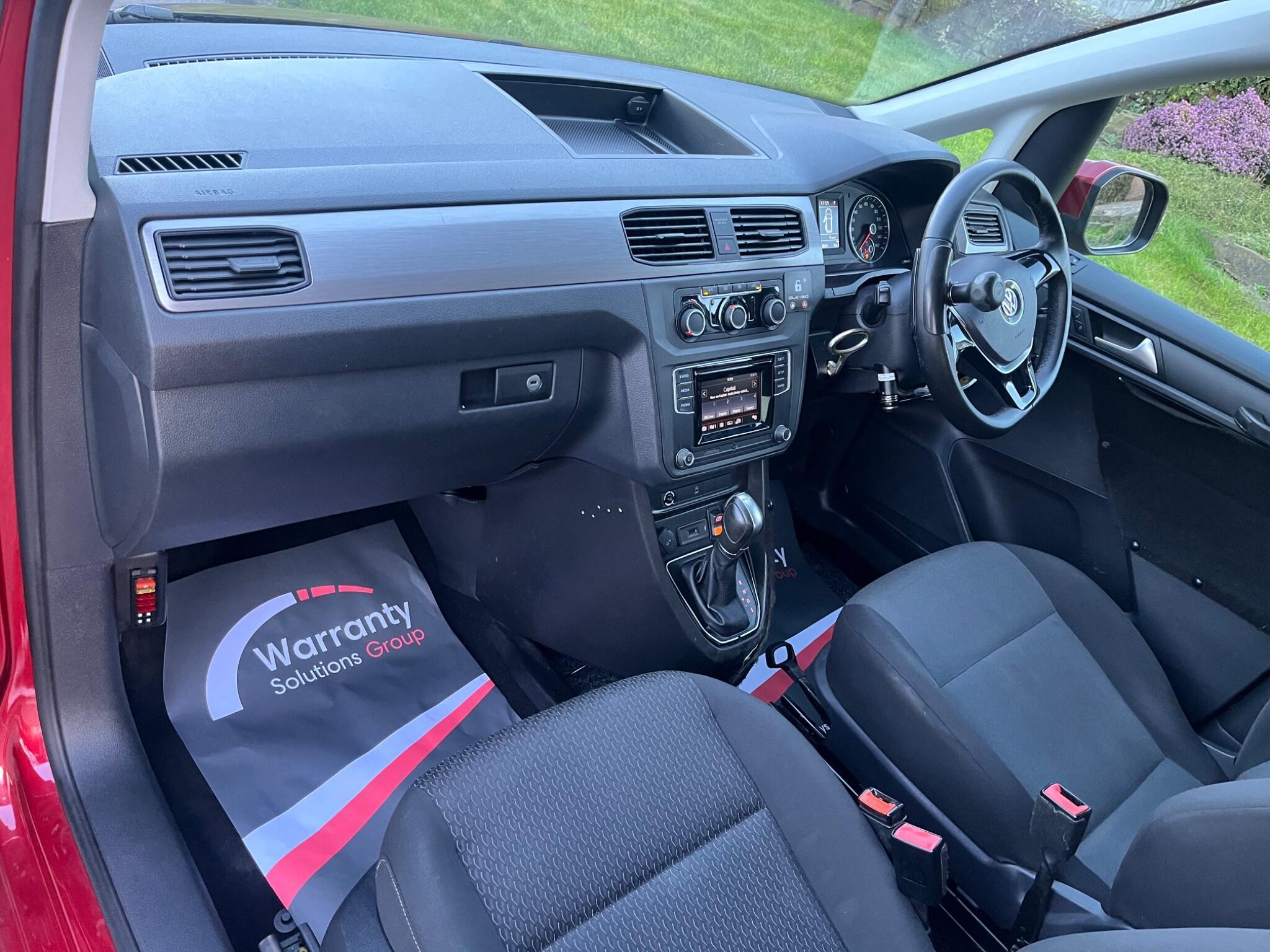 Volkswagen Caddy Life - Image 13