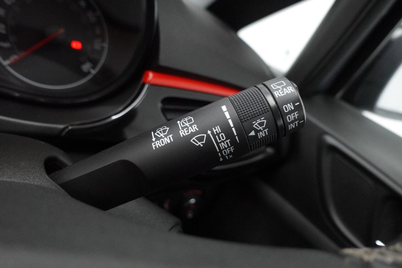 Vauxhall Corsa - Image 15