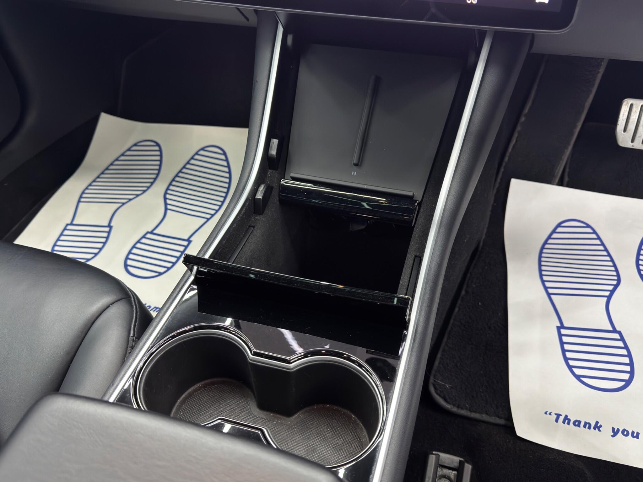 Tesla Model 3 - Image 24