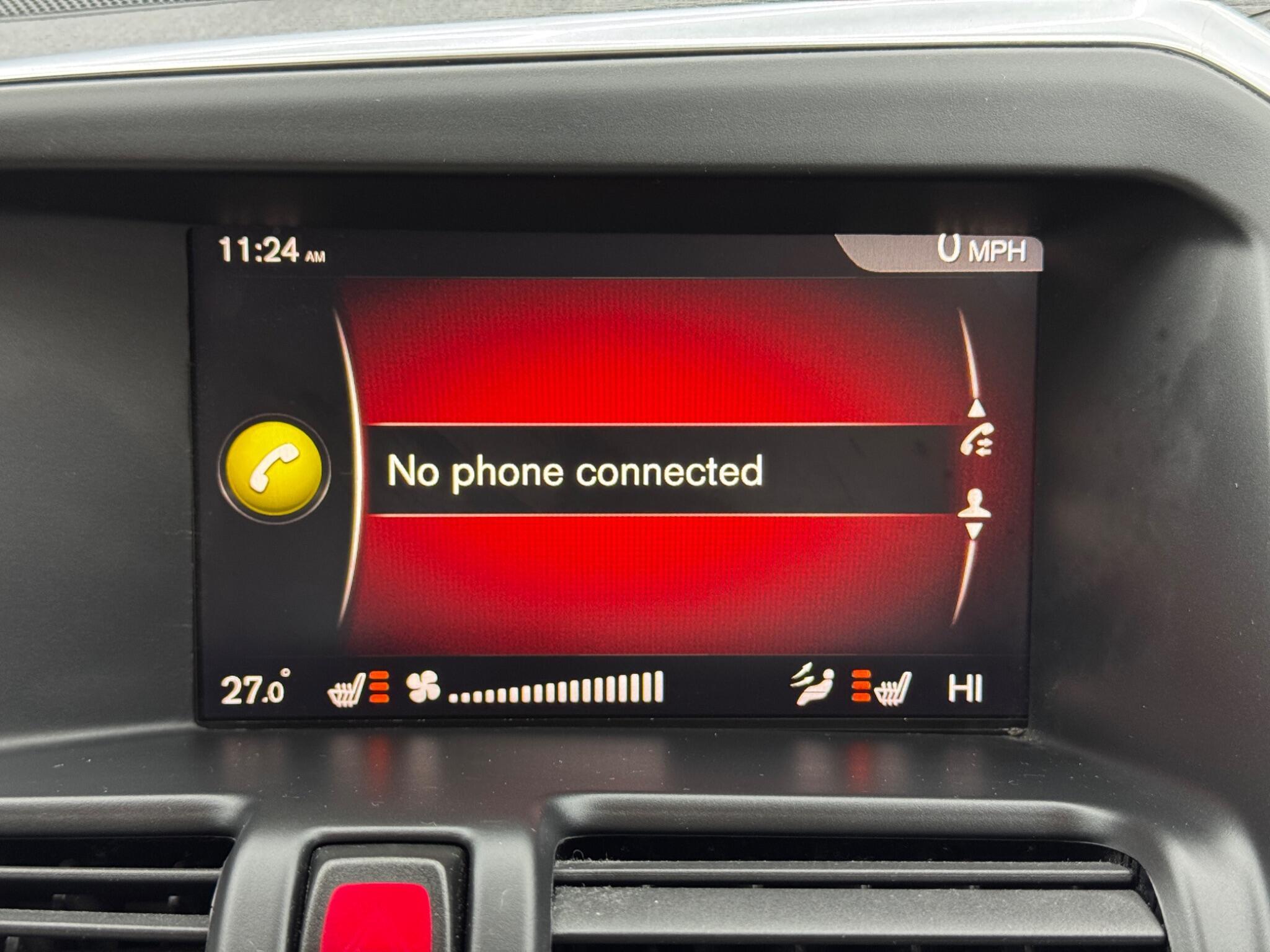 Volvo XC60 - Image 32