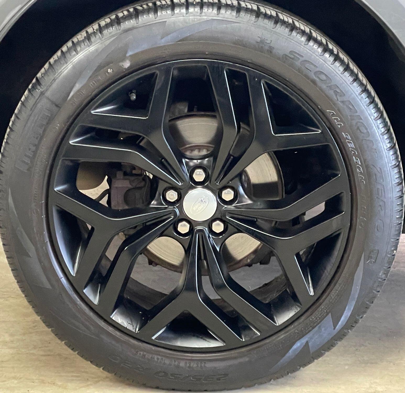 Land Rover Range Rover Evoque - Image 15