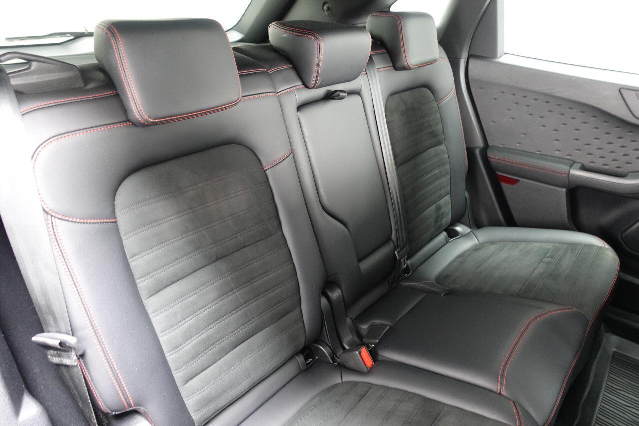 Ford Kuga - Image 18