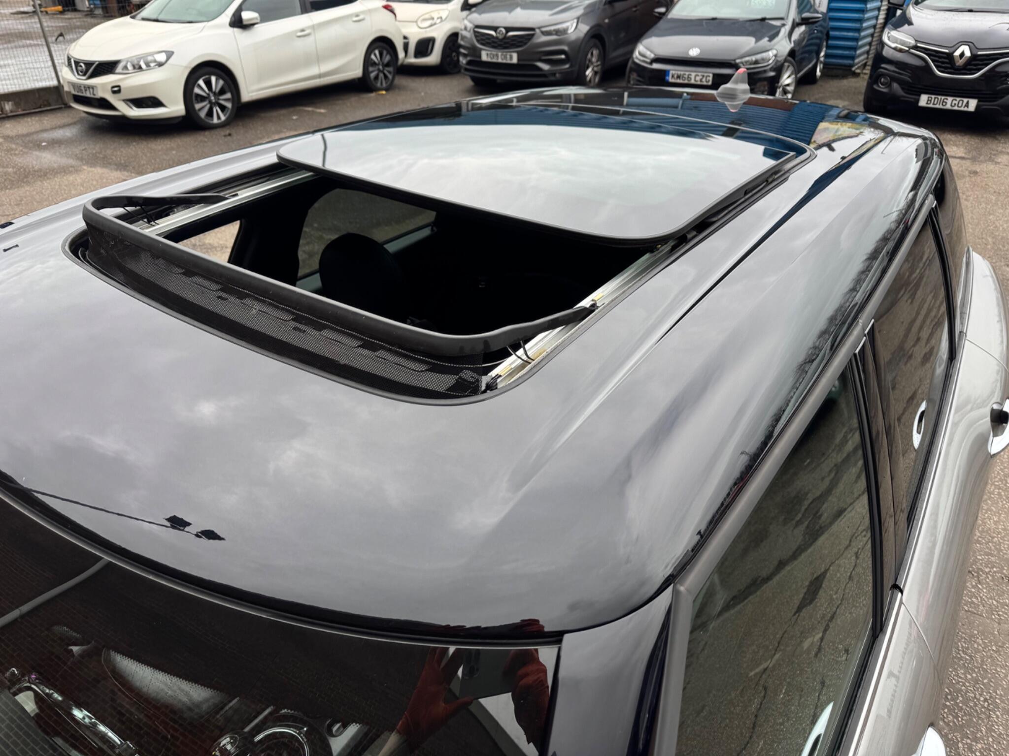 MINI Clubman - Image 48