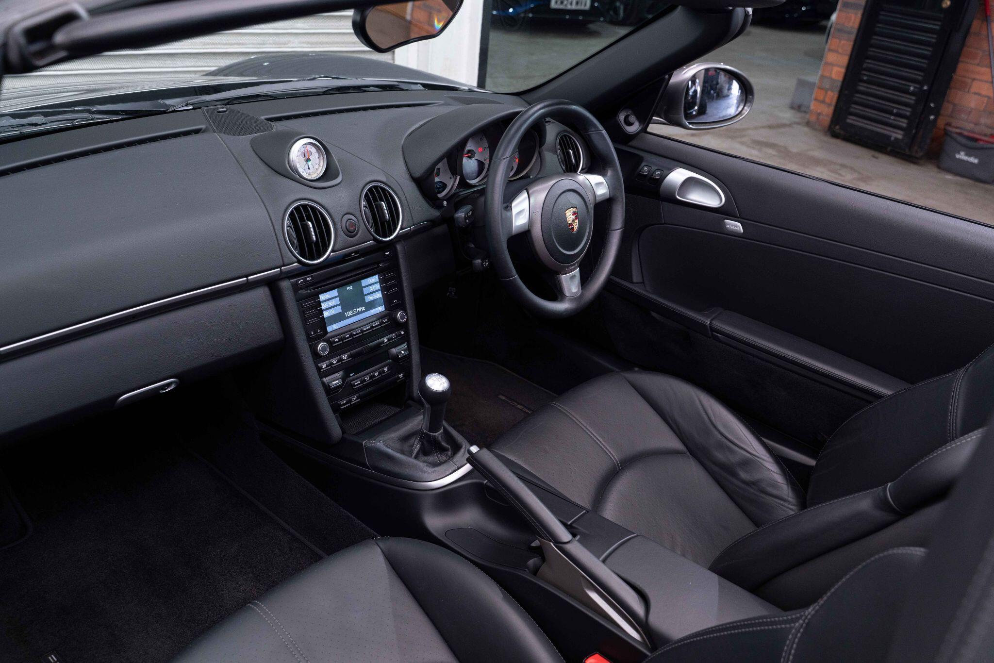 Porsche Boxster - Image 14