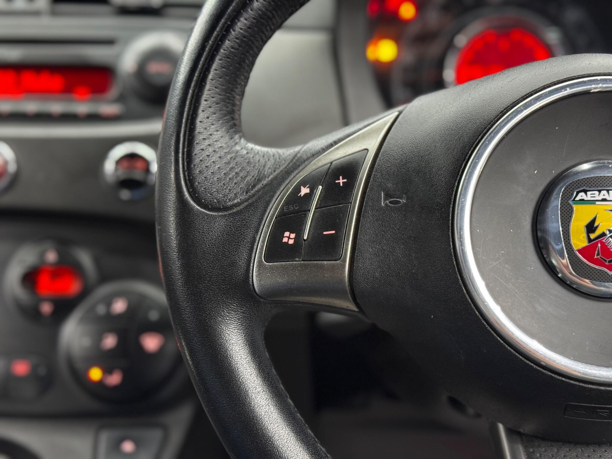 Abarth 595 - Image 17