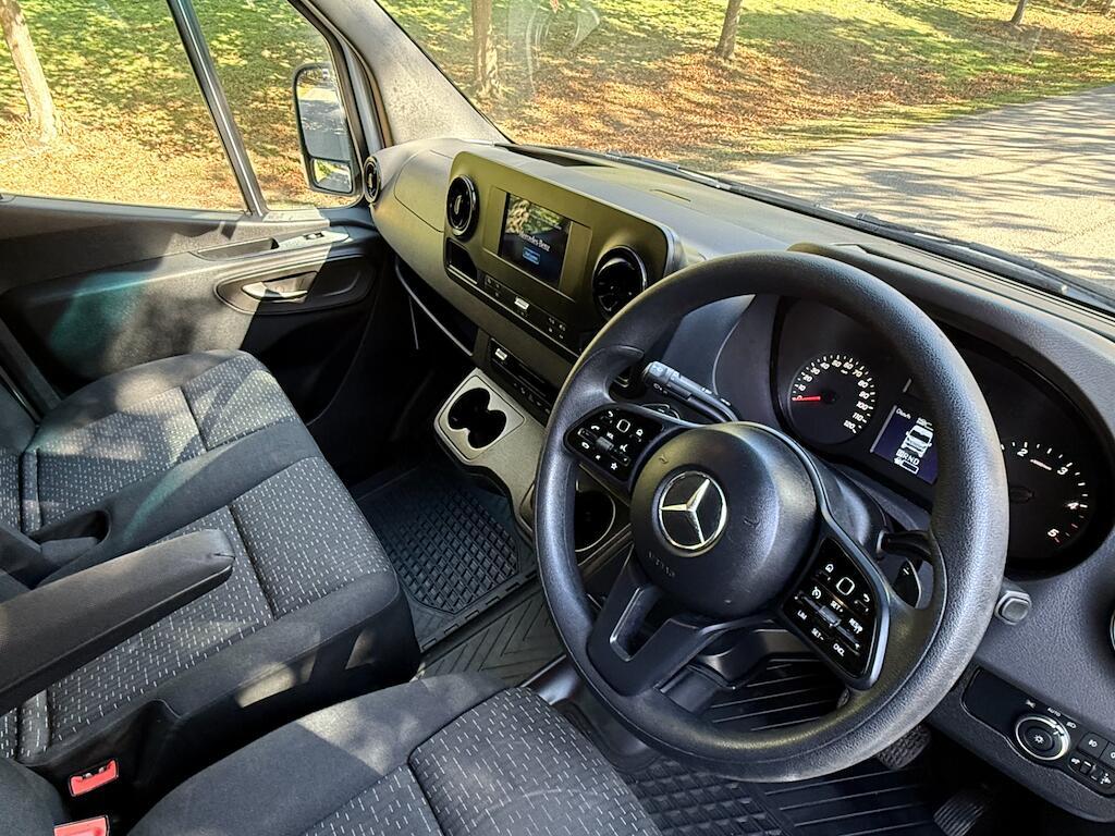 Mercedes Sprinter - Image 19