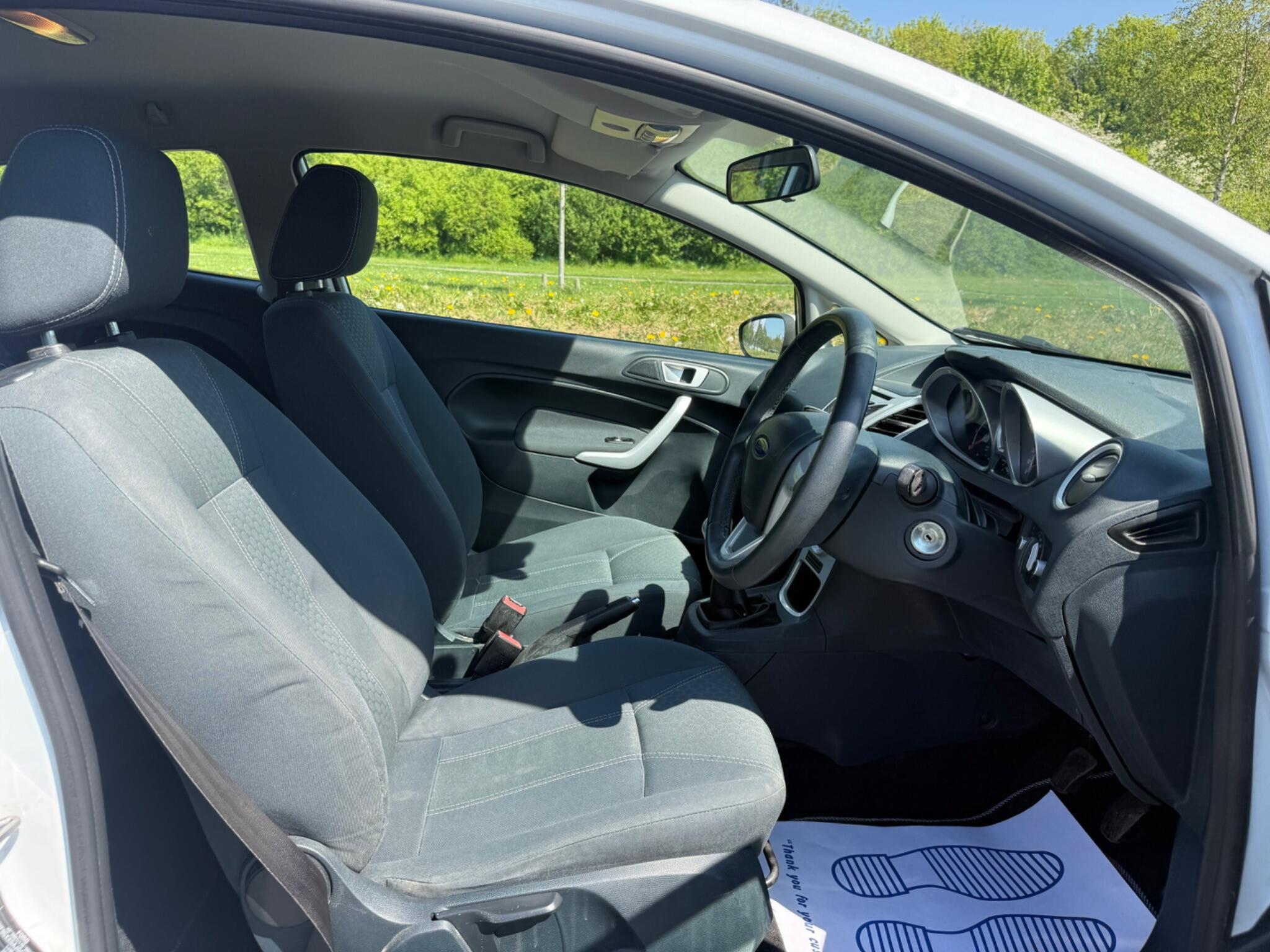 Ford Fiesta - Image 11