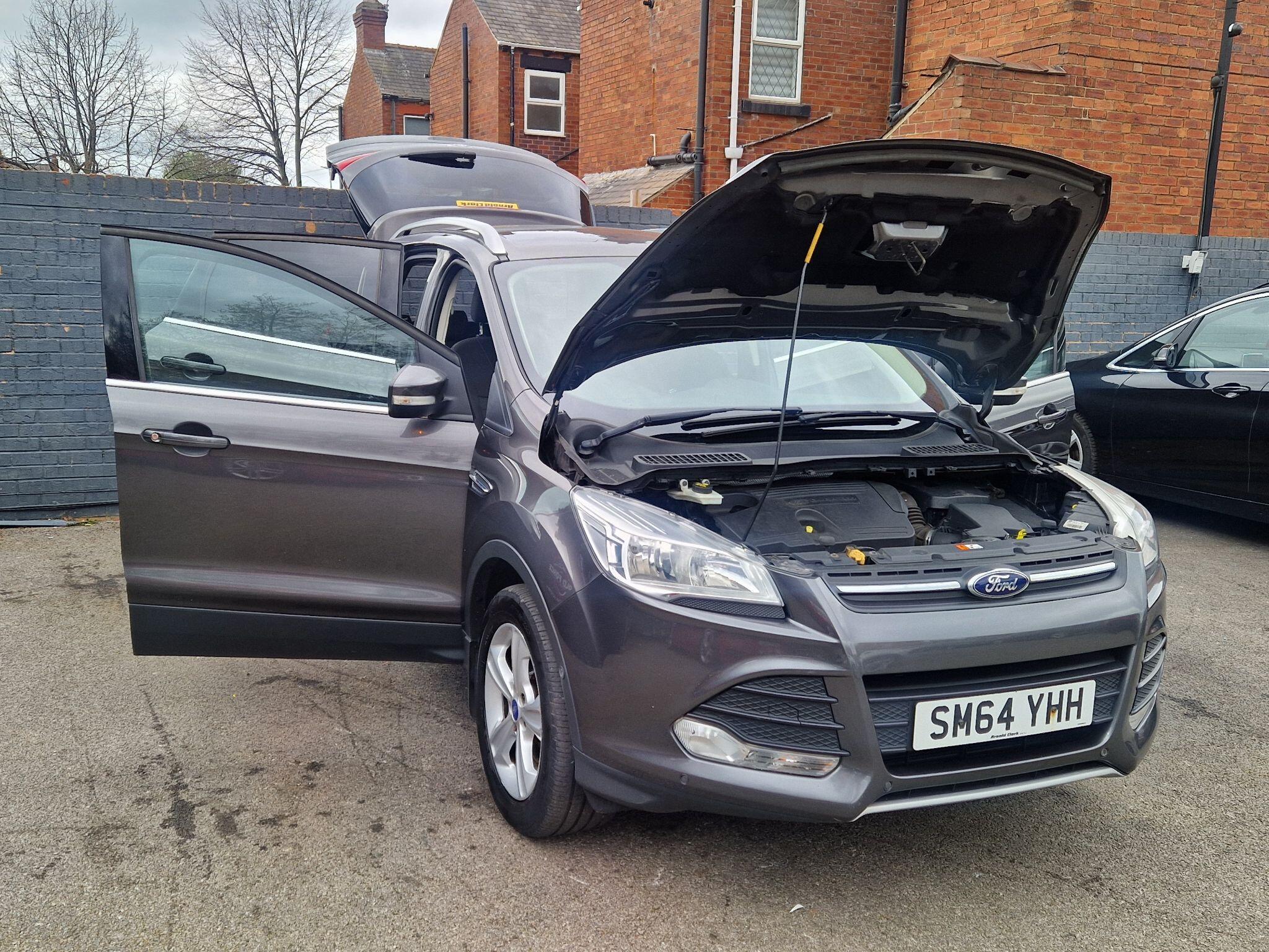 Ford Kuga - Image 12