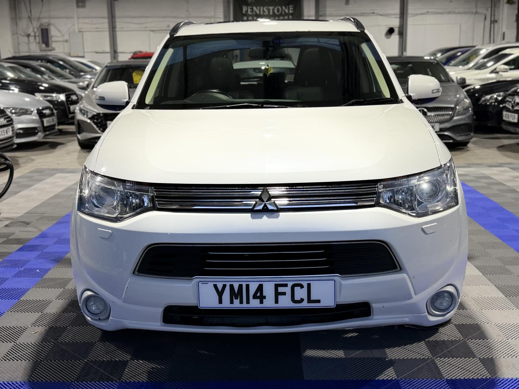 Mitsubishi Outlander - Image 2