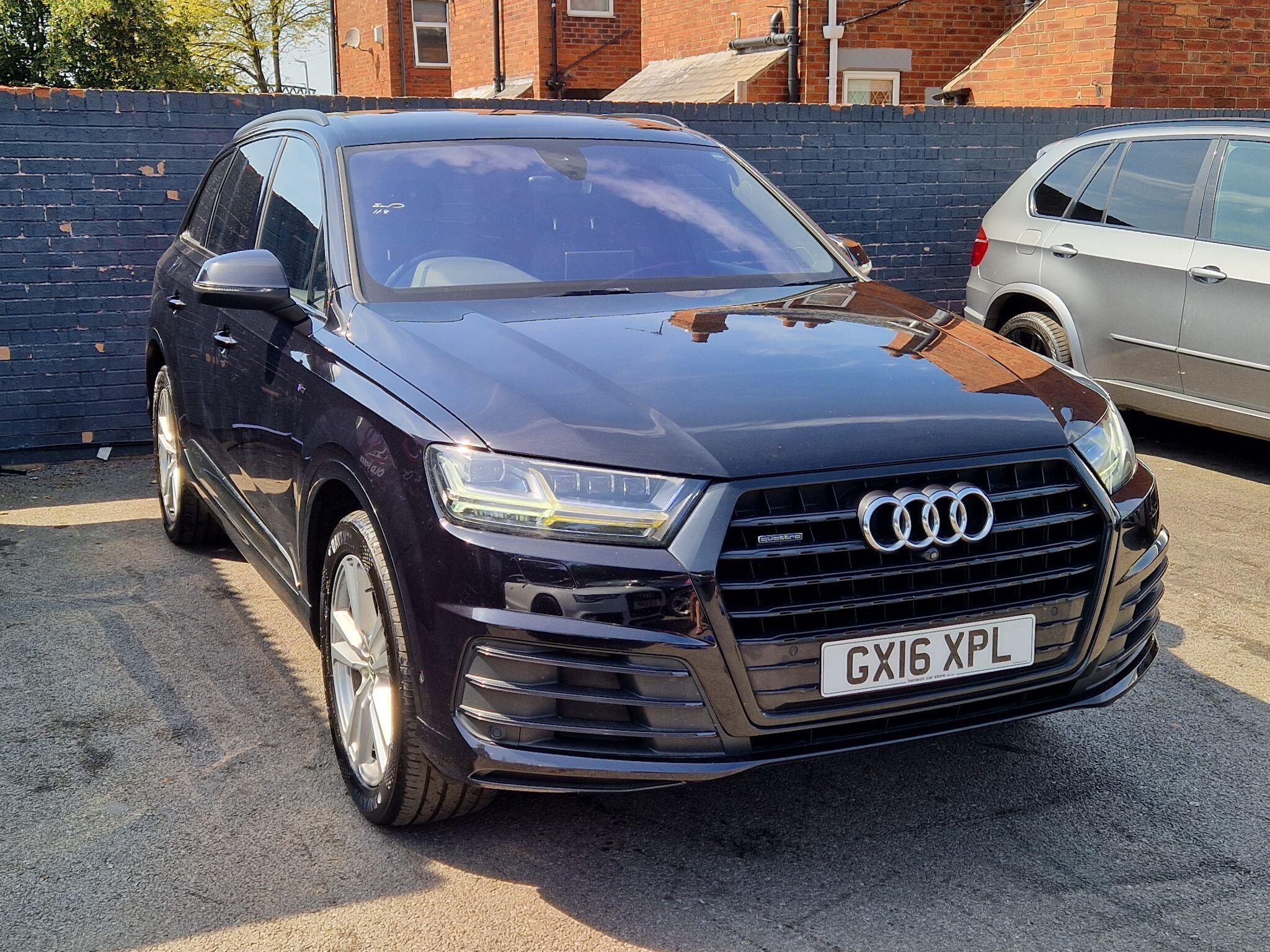 Audi Q7 - Image 17