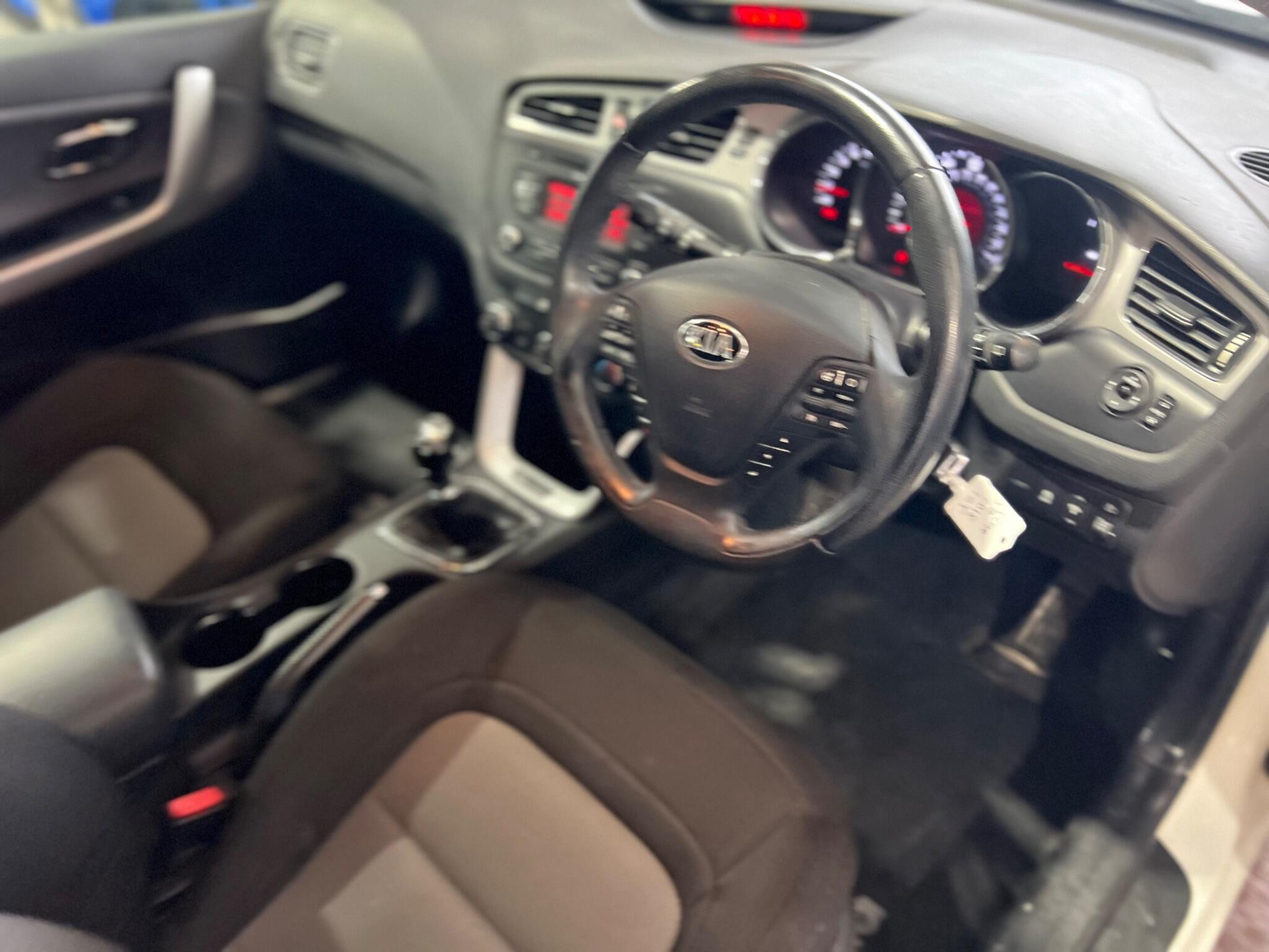 Kia ceed - Image 19