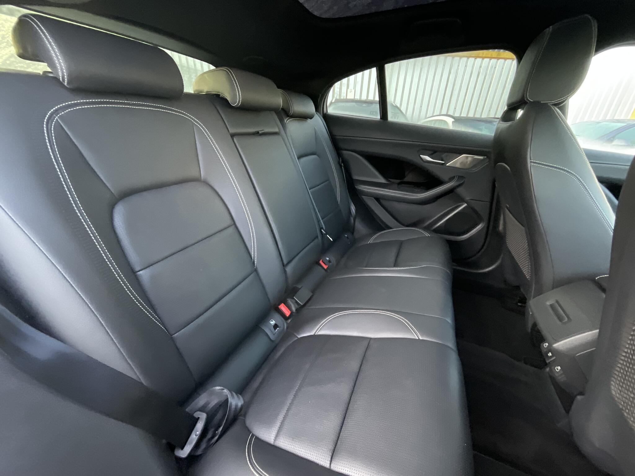Jaguar I-Pace - Image 11