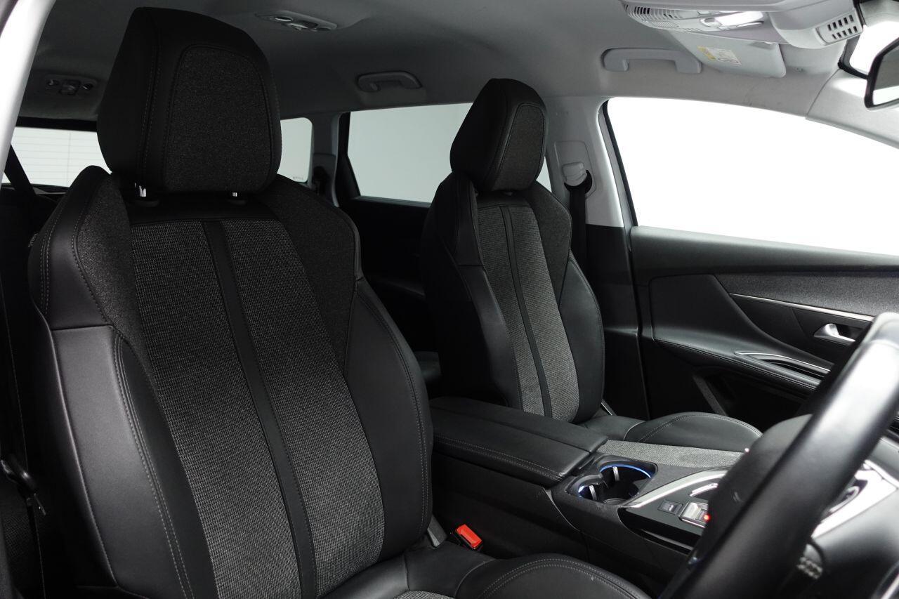 Peugeot 5008 - Image 17