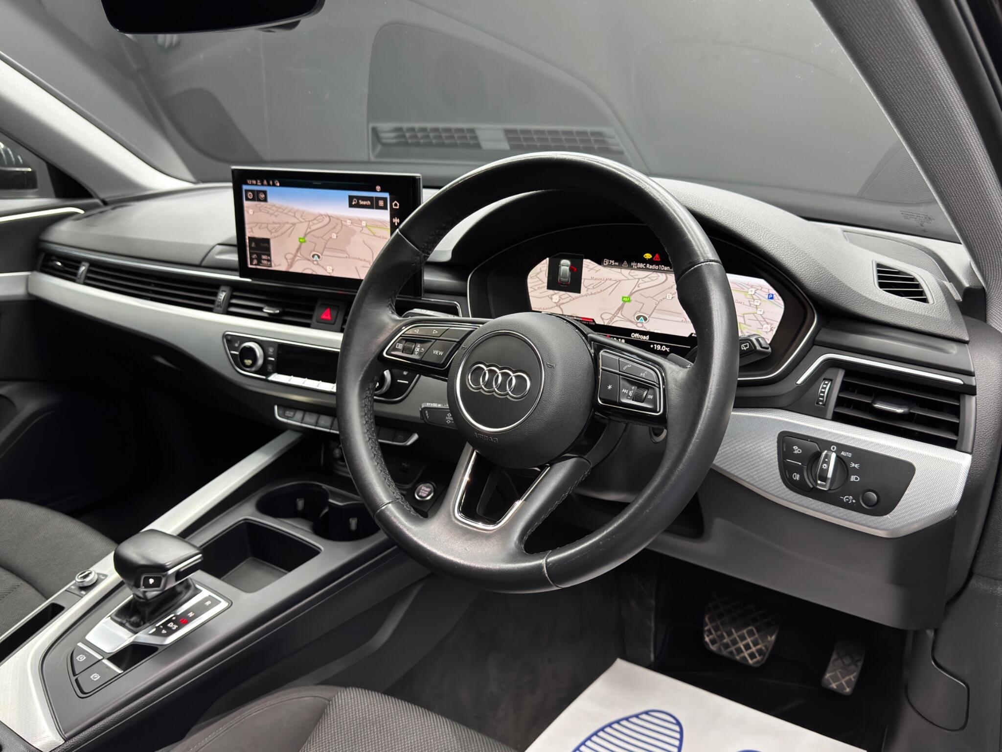 Audi A4 Avant - Image 9