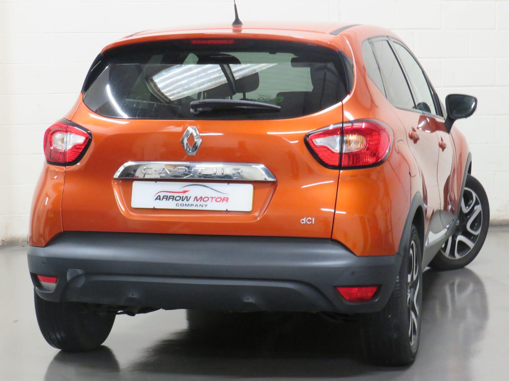 Renault Captur - Image 3
