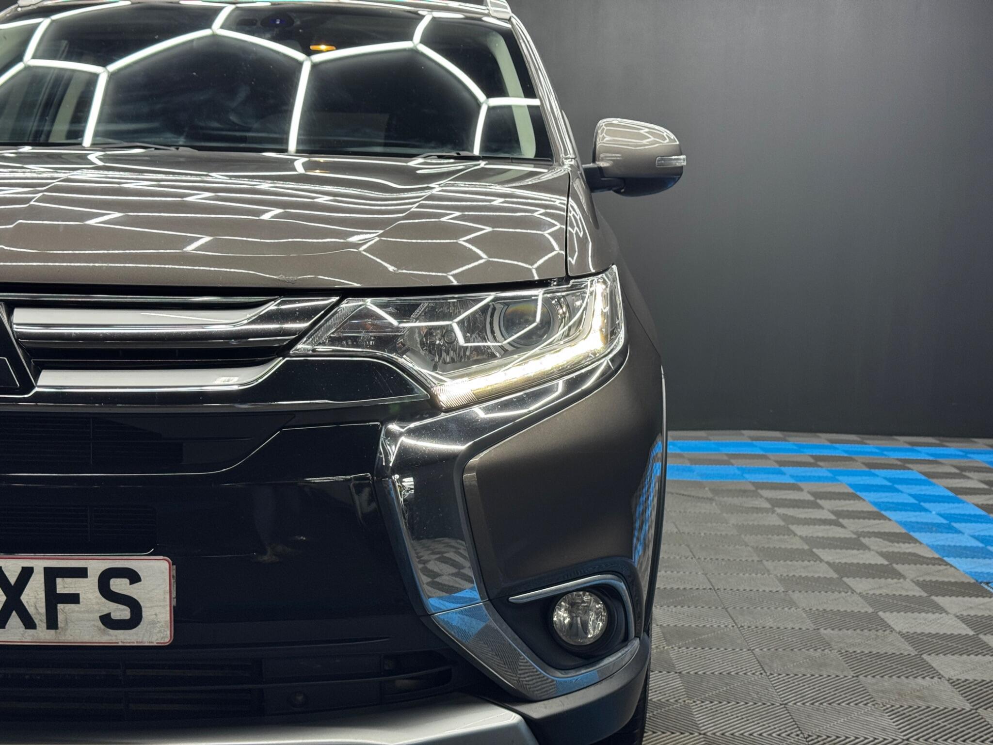 Mitsubishi Outlander - Image 37