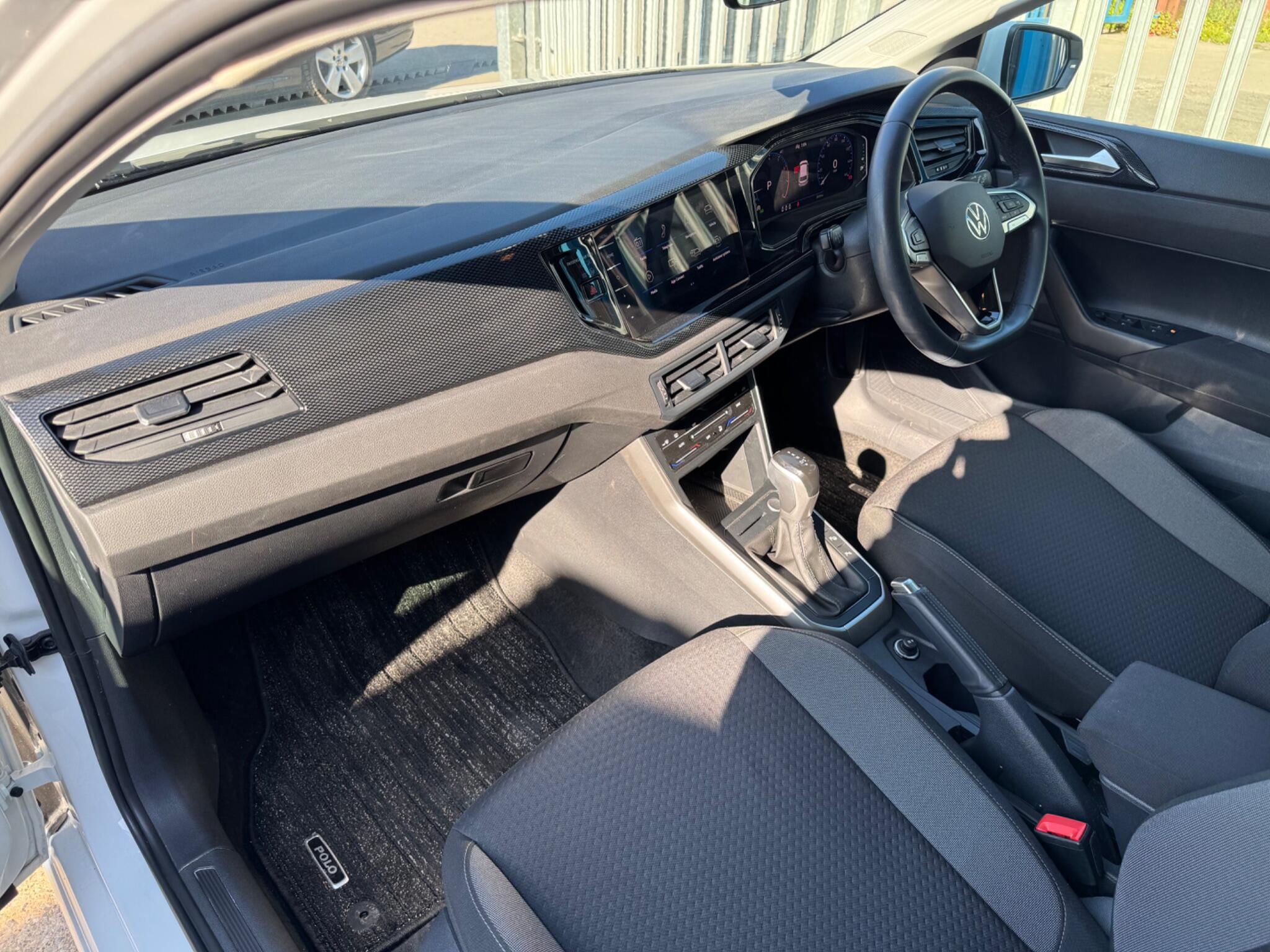 Volkswagen Polo - Image 30