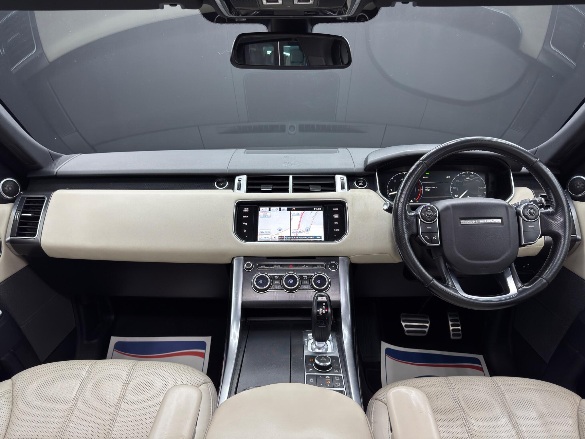 Land Rover RANGE ROVER SPORT - Image 10