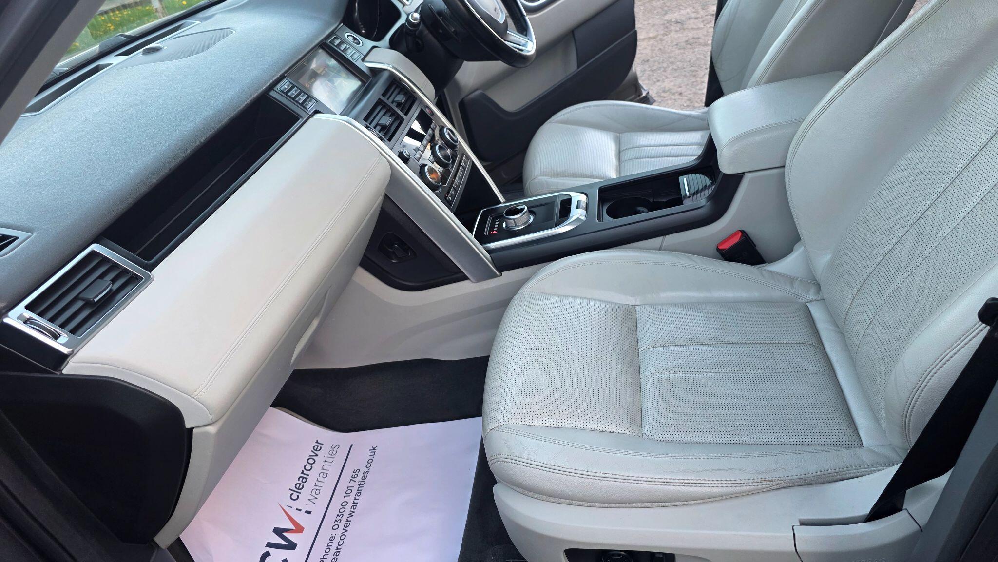 Land Rover DISCOVERY SPORT - Image 40