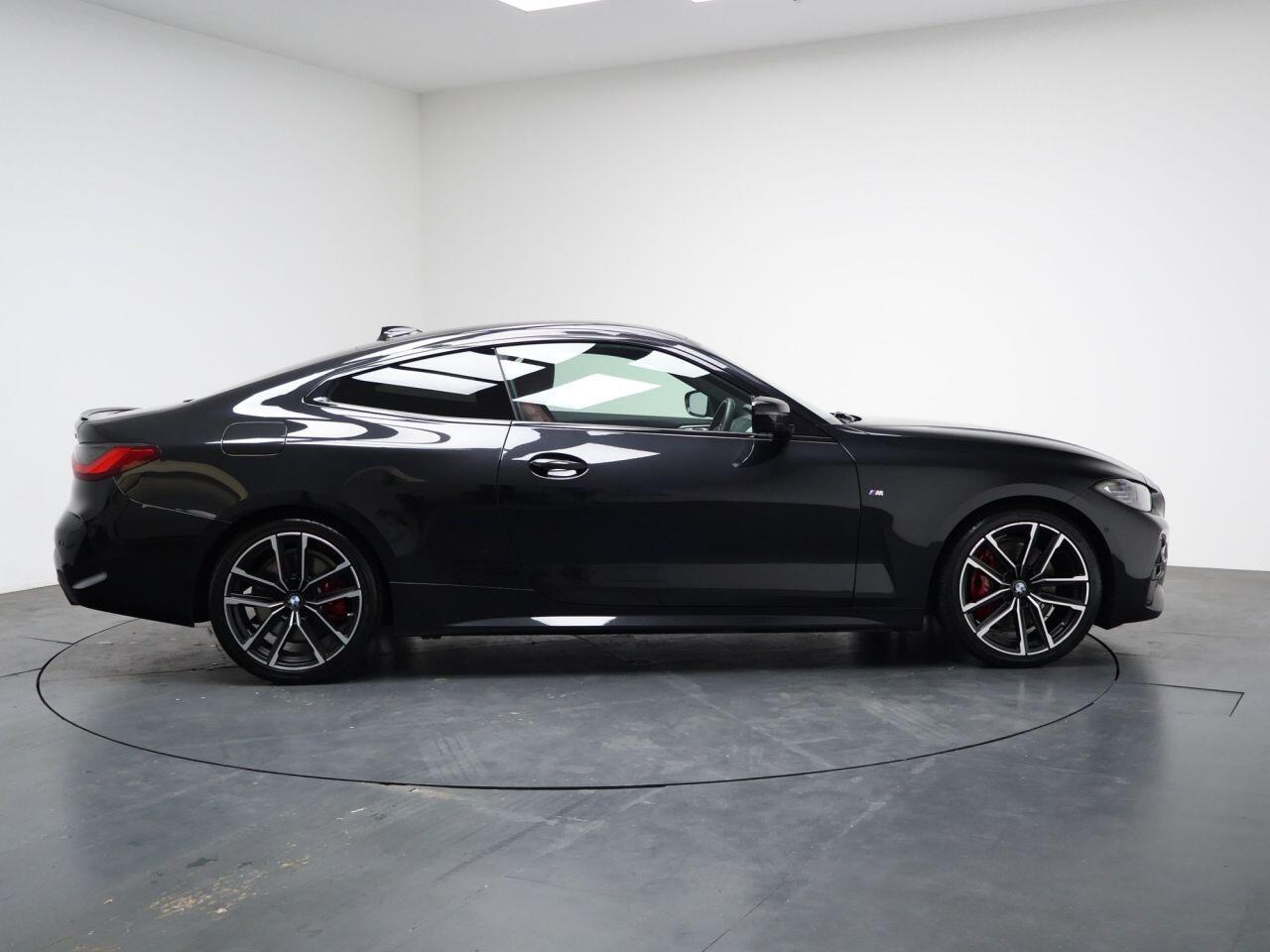 BMW 4 Series - Image 14