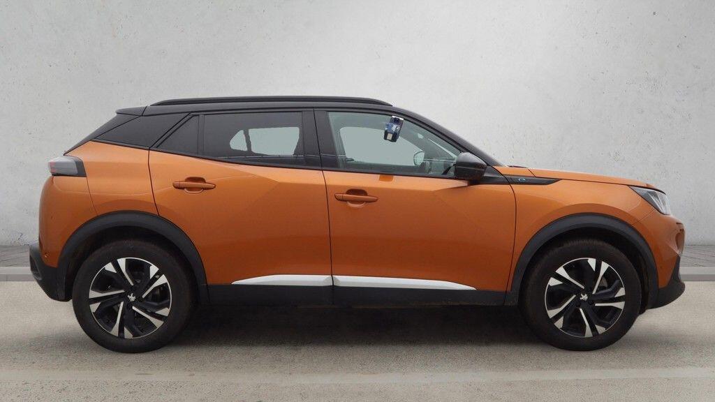Peugeot E-2008 - Image 9