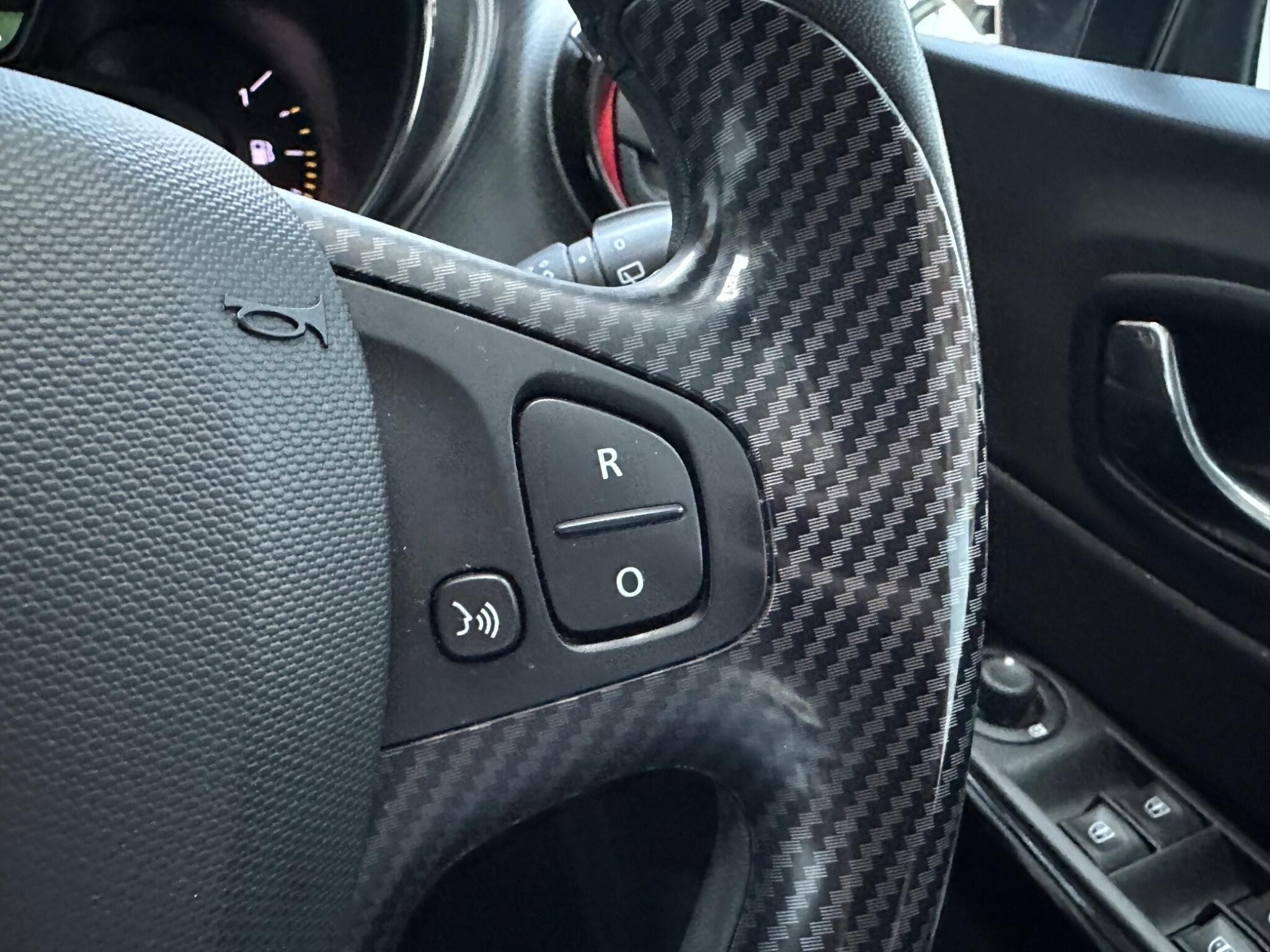 Renault Captur - Image 18