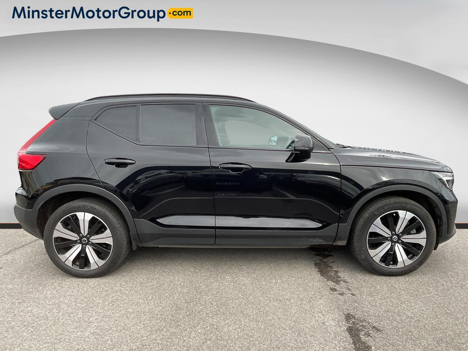 Volvo XC40 - Image 2