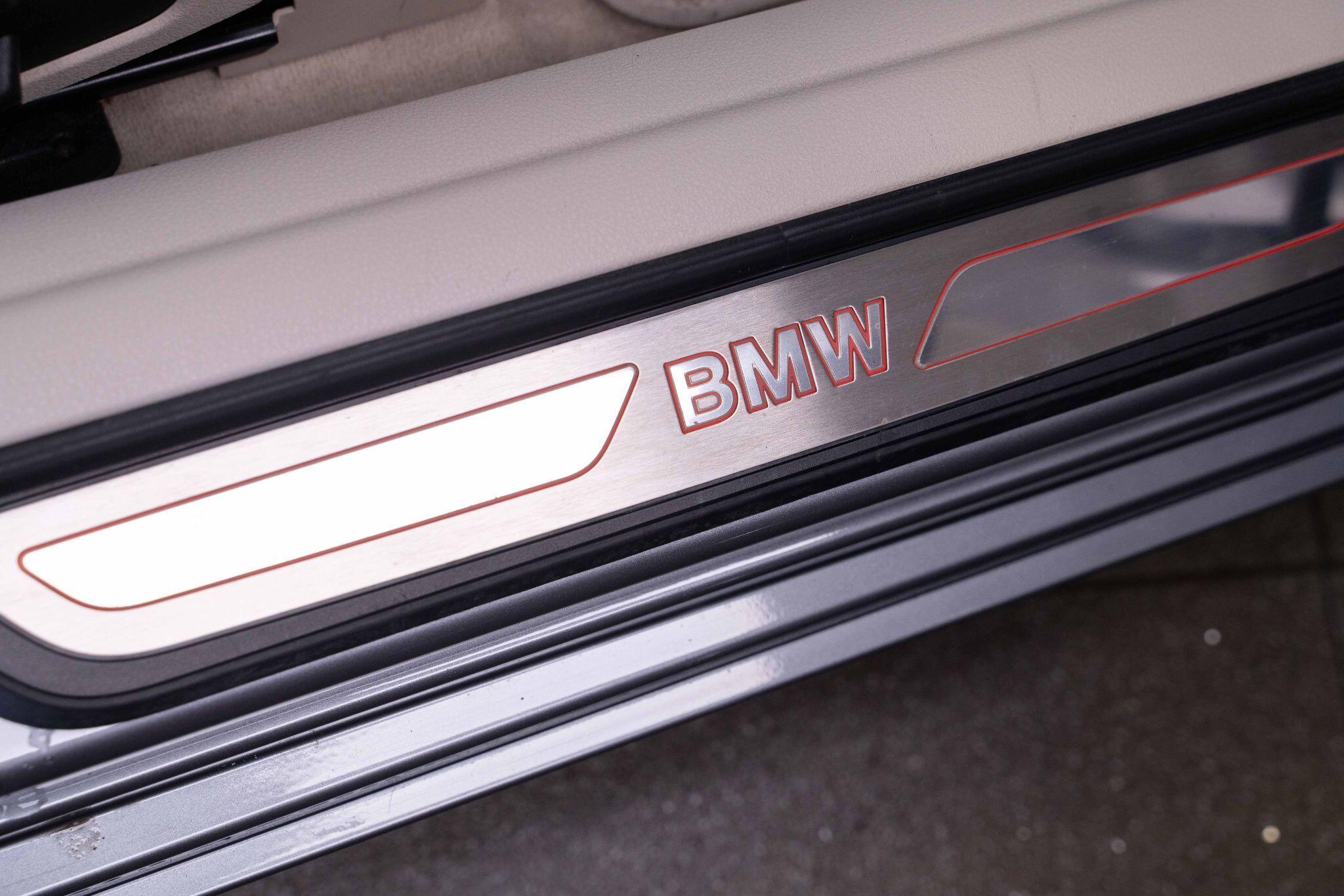 BMW 6 SERIES GRAN COUPE - Image 51