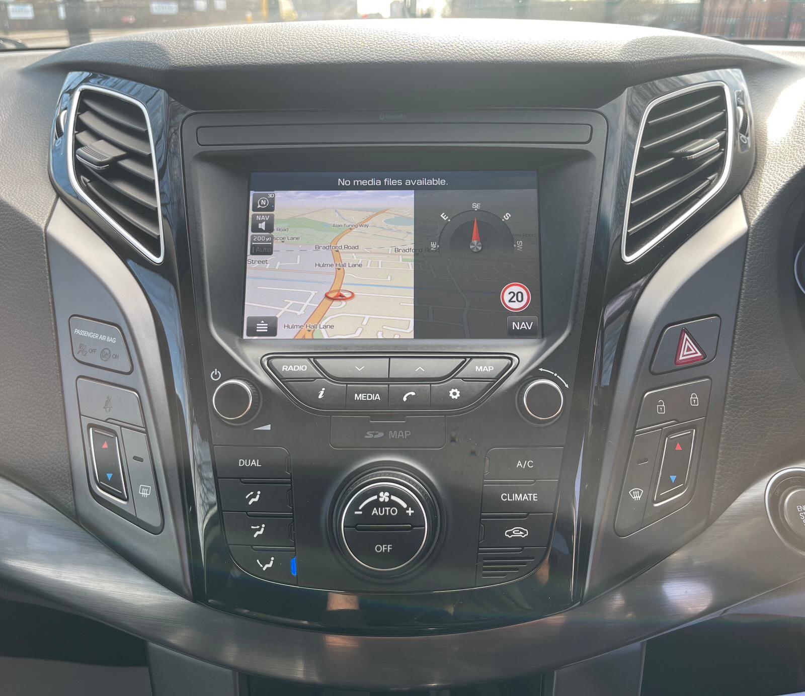 Hyundai i40 - Image 41