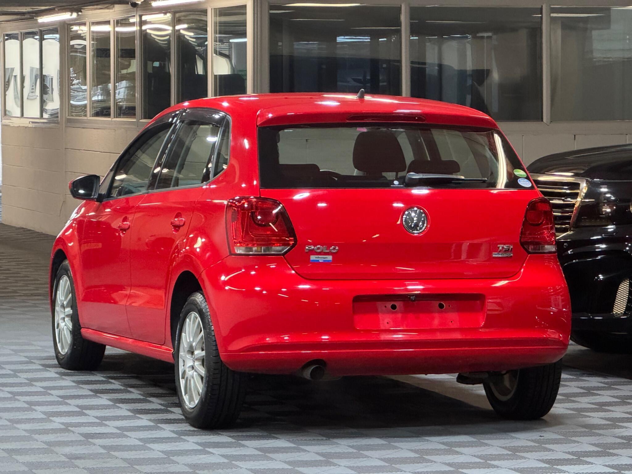 Volkswagen Polo - Image 2
