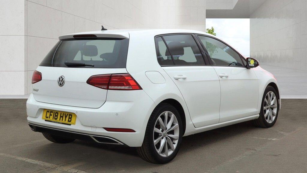 Volkswagen Golf - Image 5