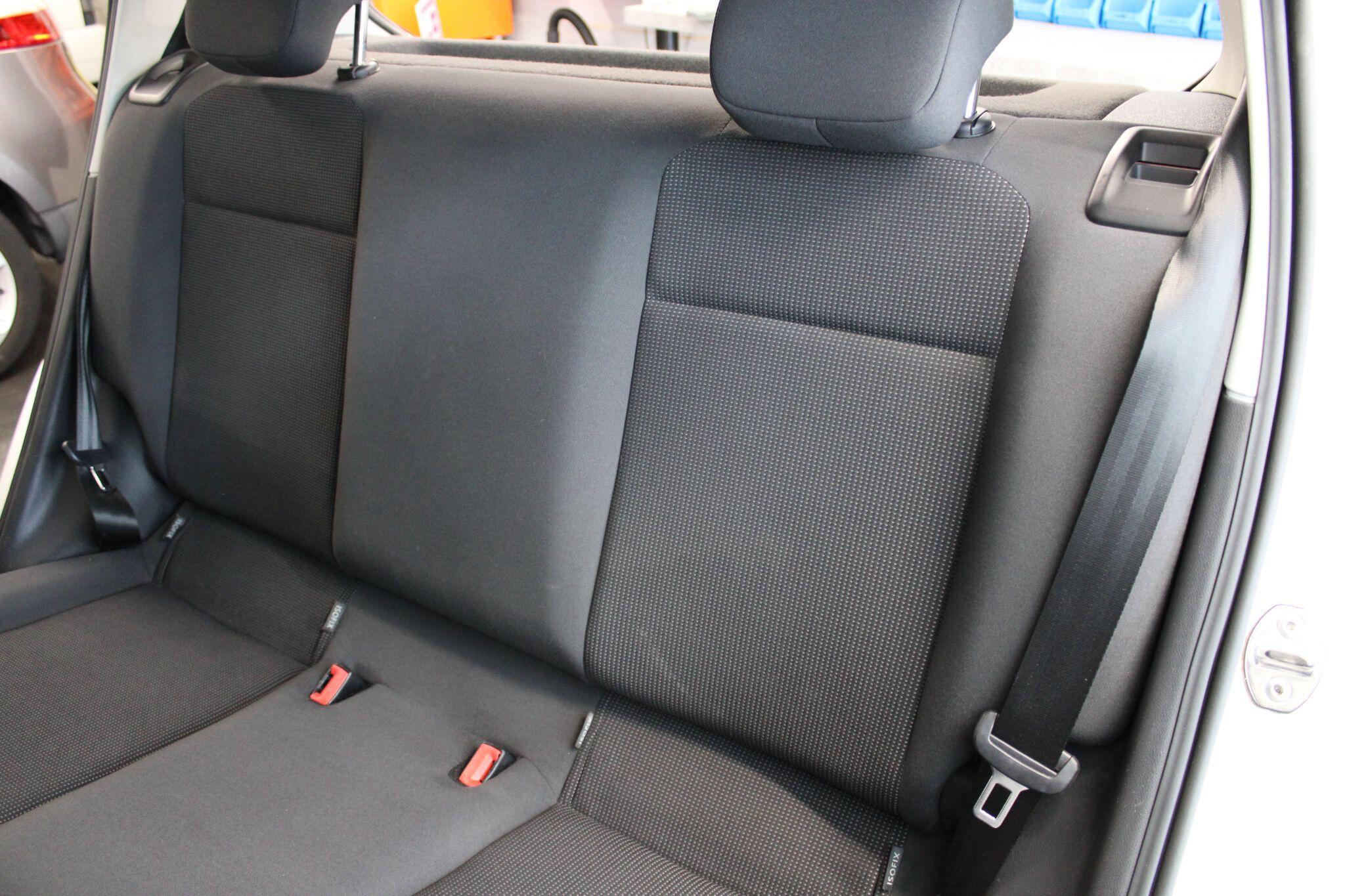 Volkswagen up! - Image 13