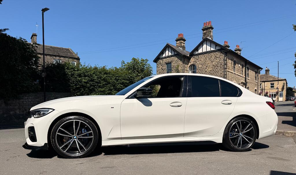 BMW 3 Series - Image 8