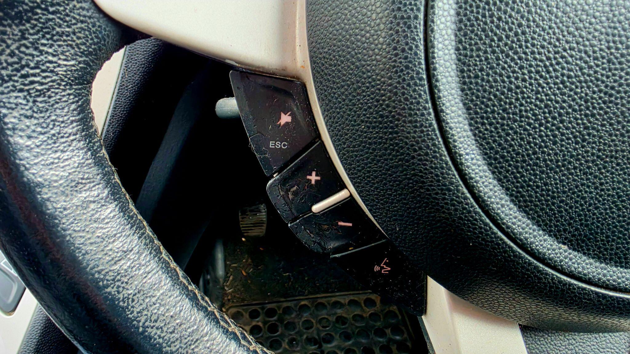 Ford KA - Image 17
