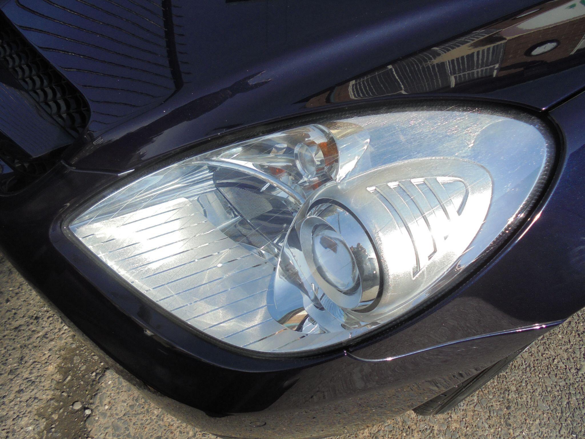 Mercedes SLK - Image 16