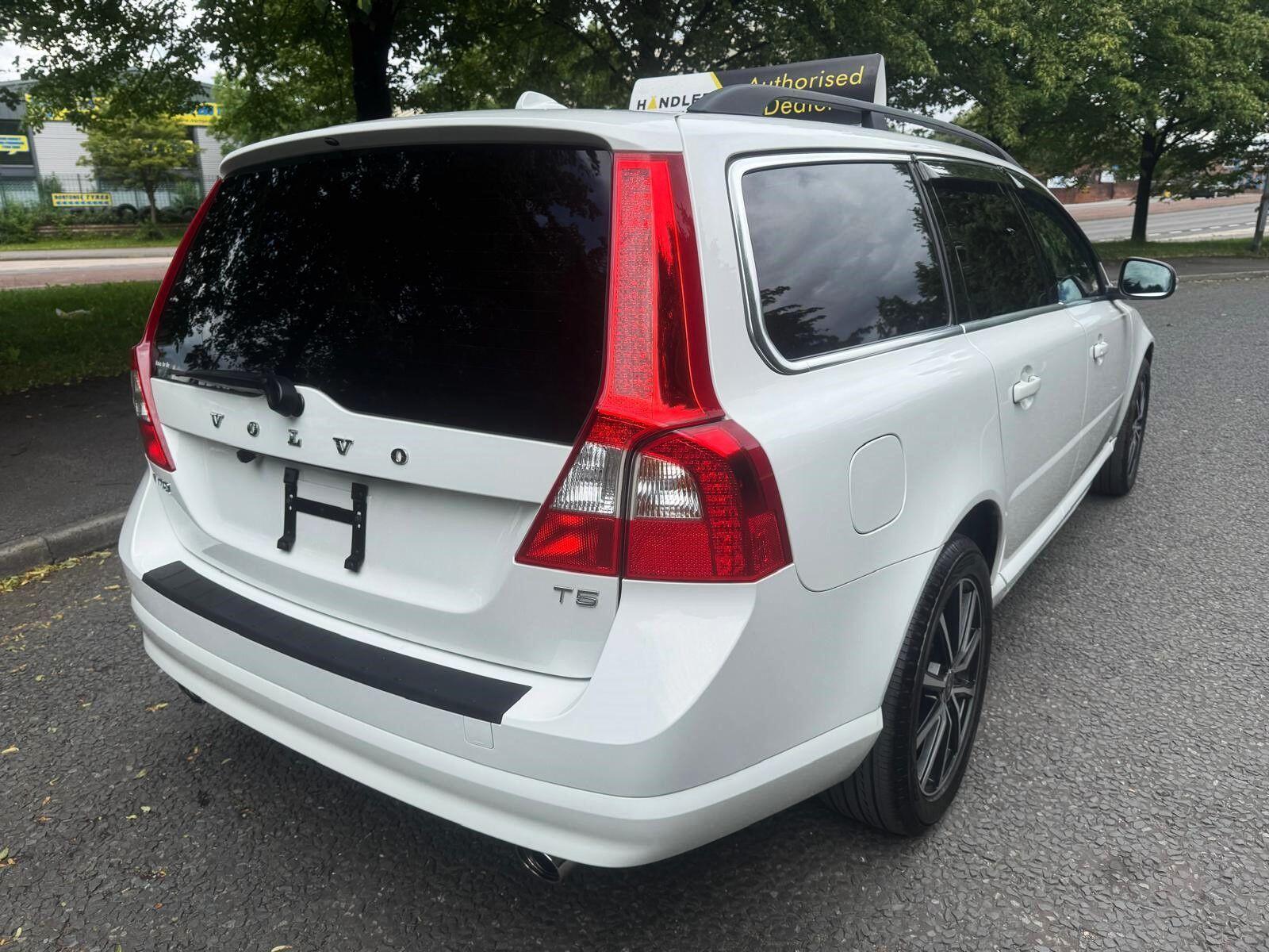 Volvo V70 - Image 10