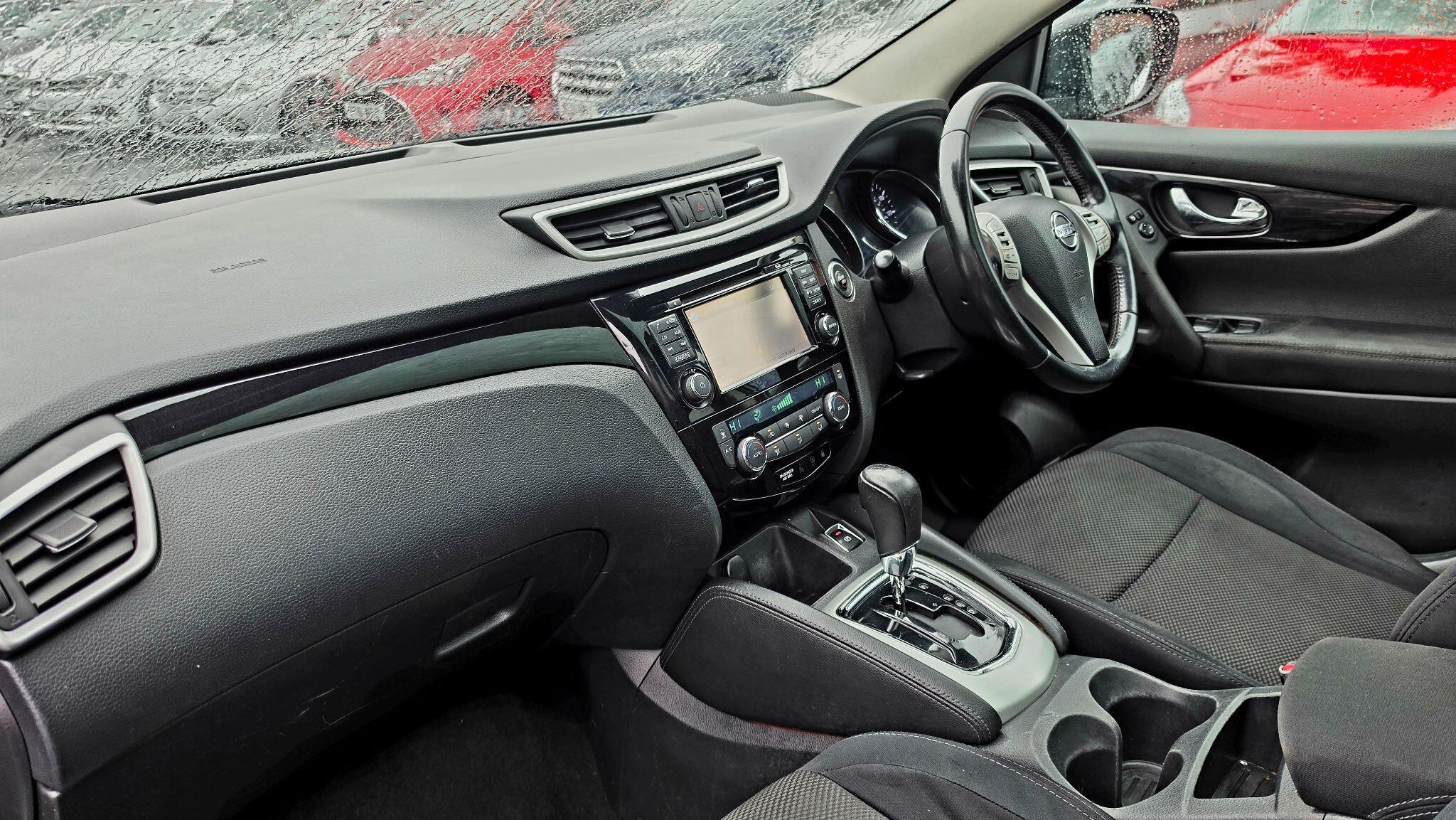 Nissan Qashqai - Image 13