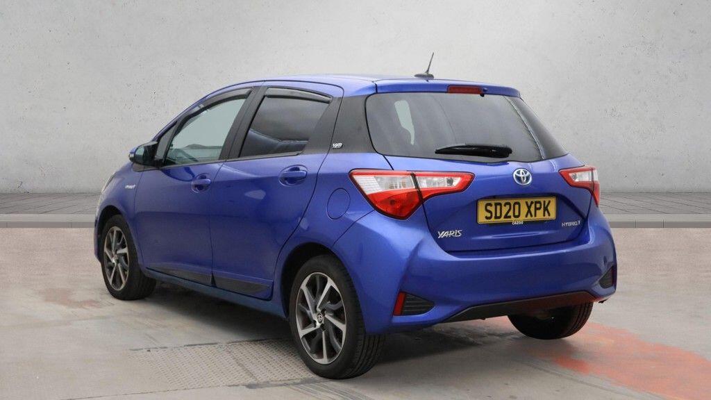 Toyota Yaris - Image 6