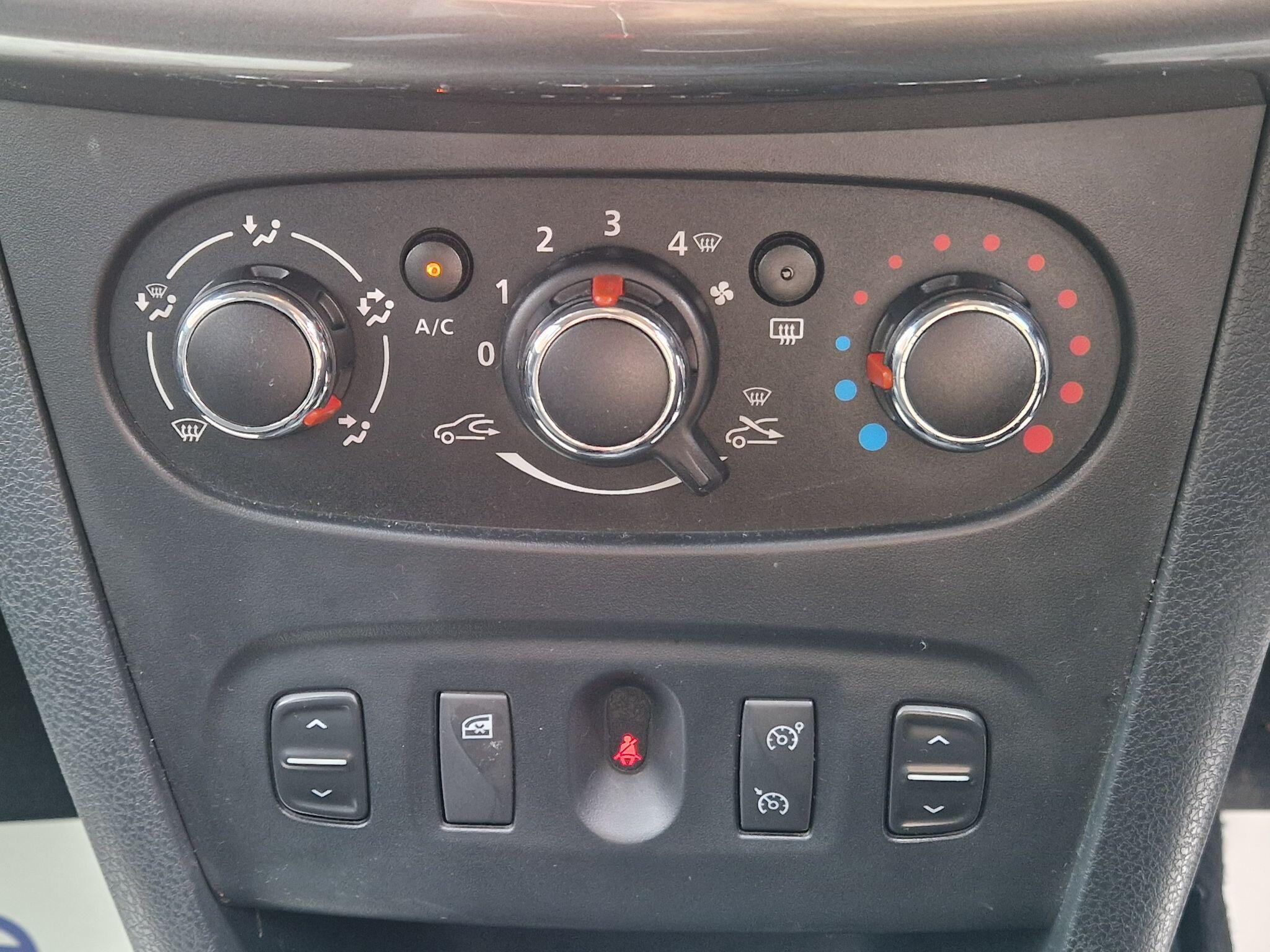 Dacia Sandero Stepway - Image 49