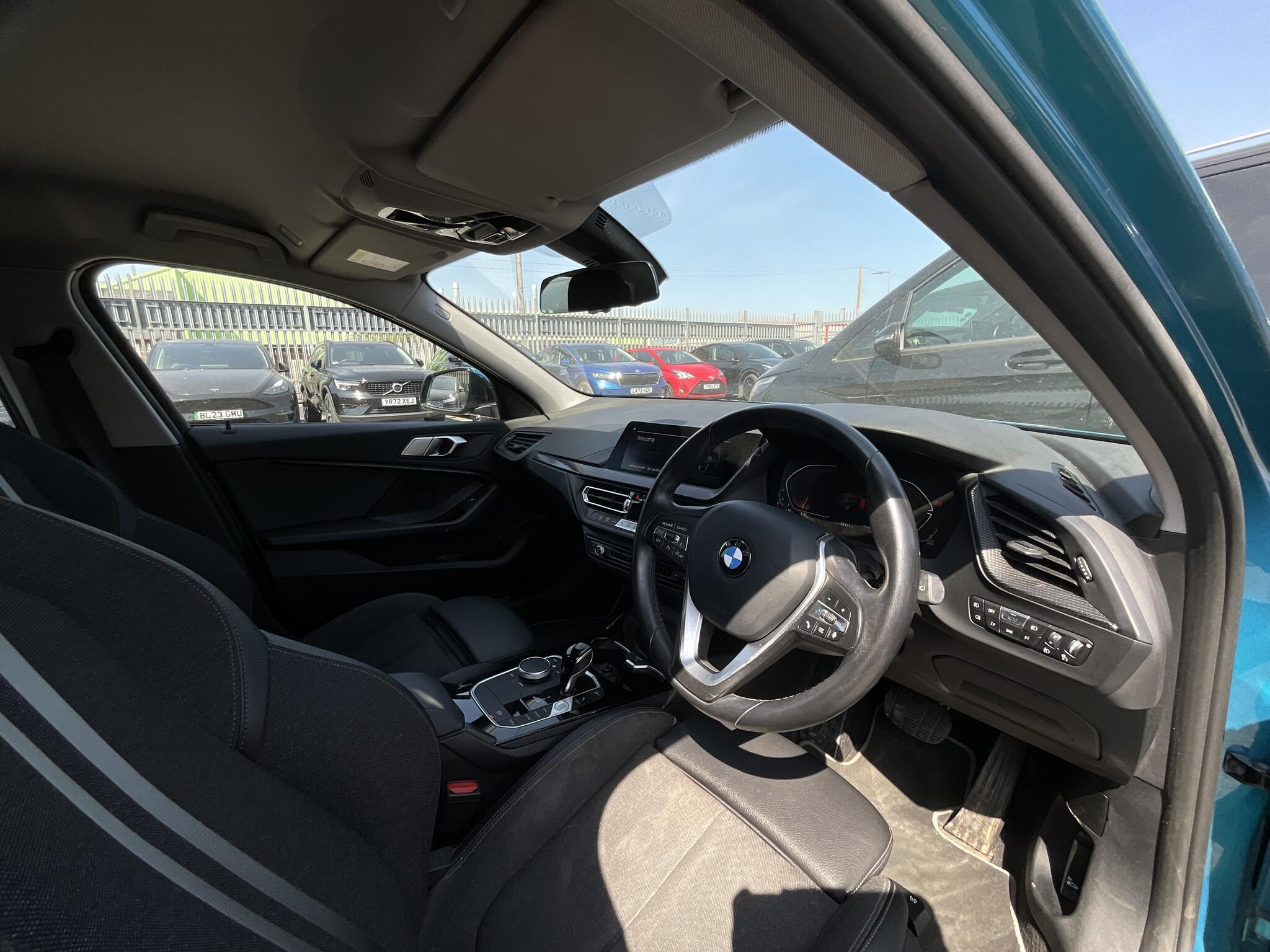 BMW 1 Series - Image 7