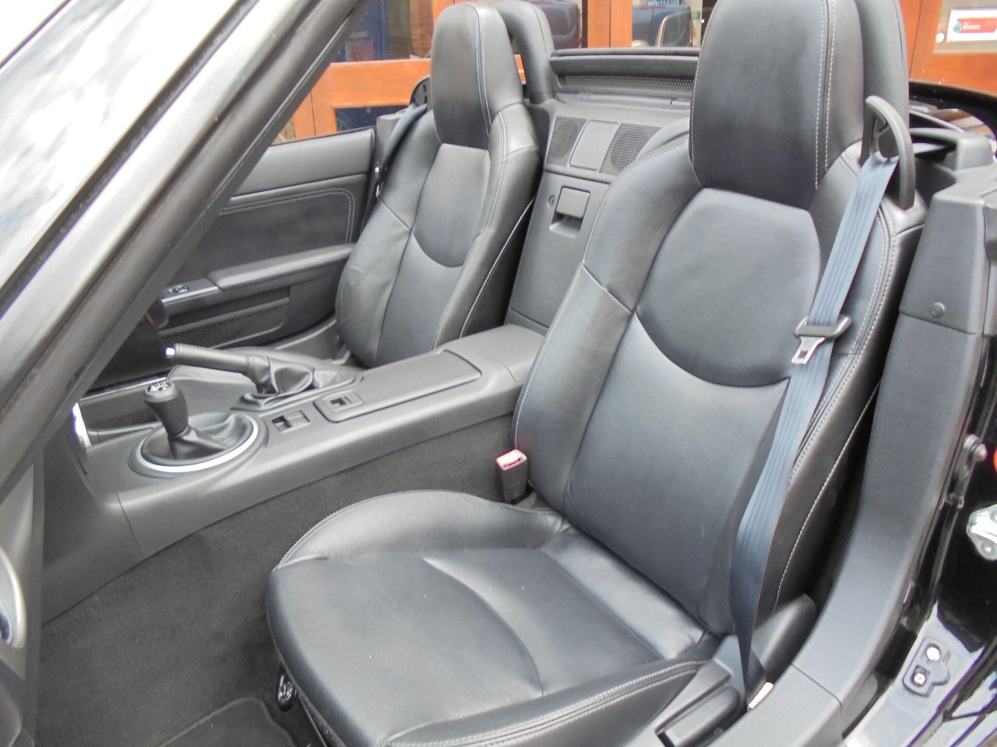 Mazda MX-5 - Image 14