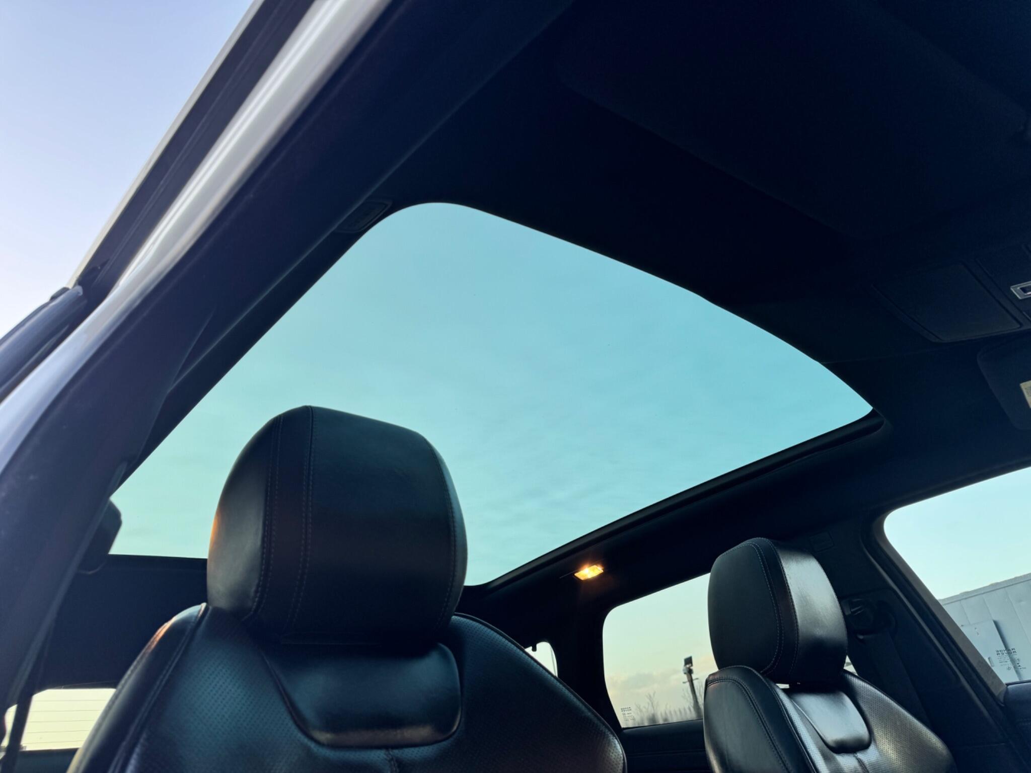 Land Rover Range Rover Evoque - Image 19