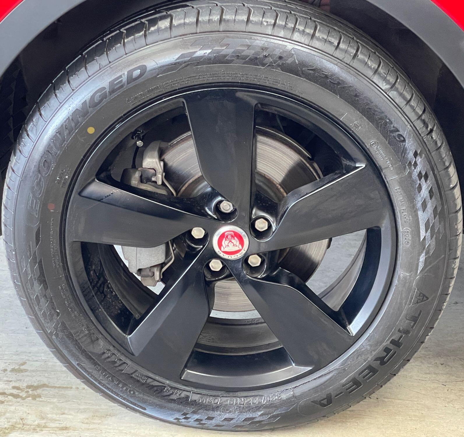 Jaguar E-Pace - Image 16