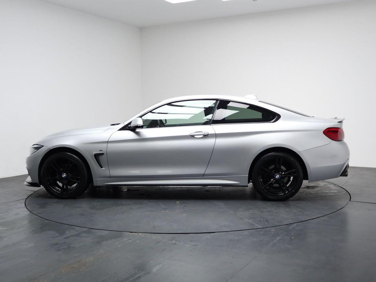 BMW 4 Series - Image 8