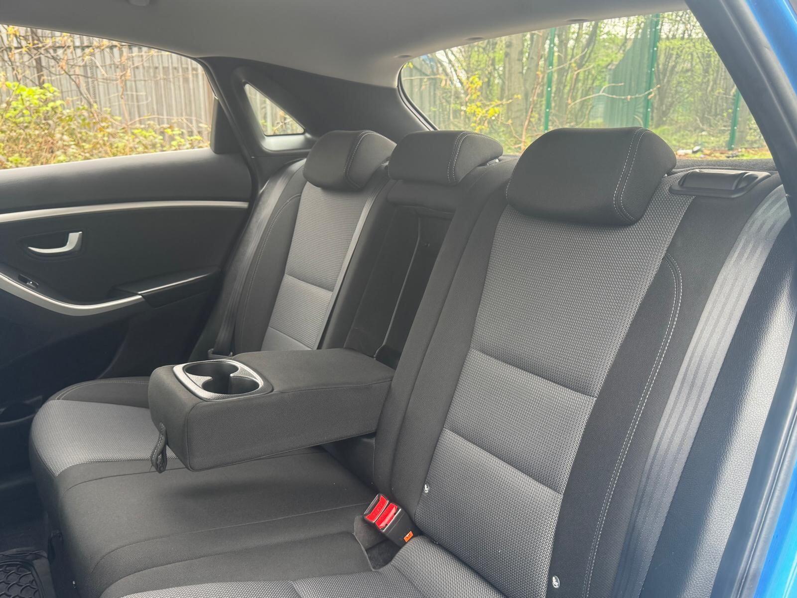 Hyundai i30 - Image 22