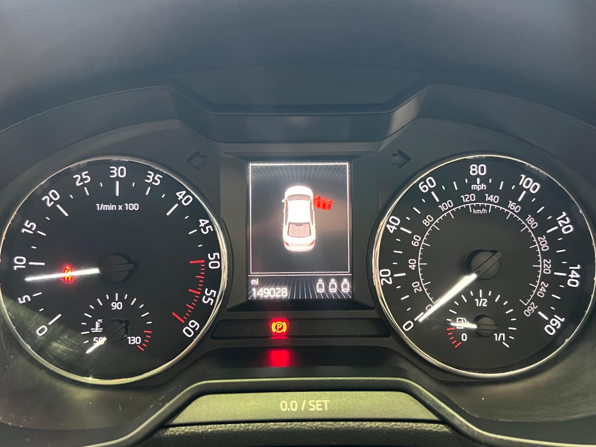 Skoda Octavia - Image 22