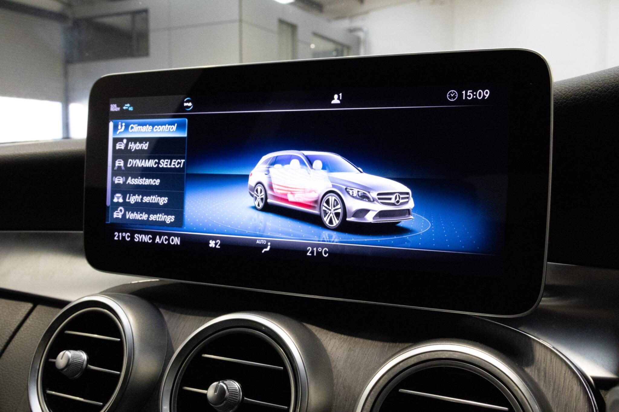 Mercedes C Class - Image 29