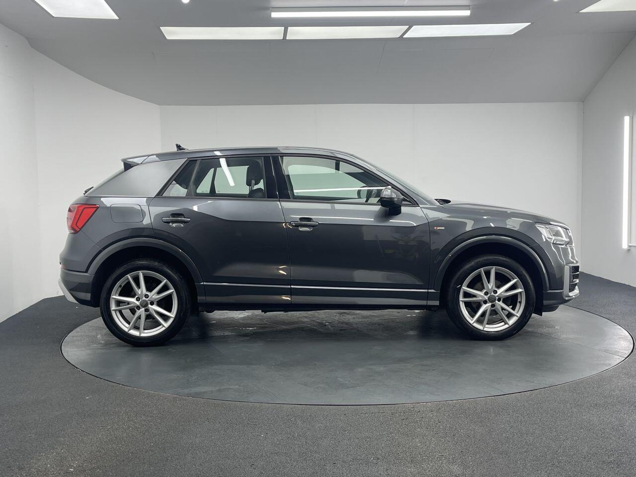 Audi Q2 - Image 11
