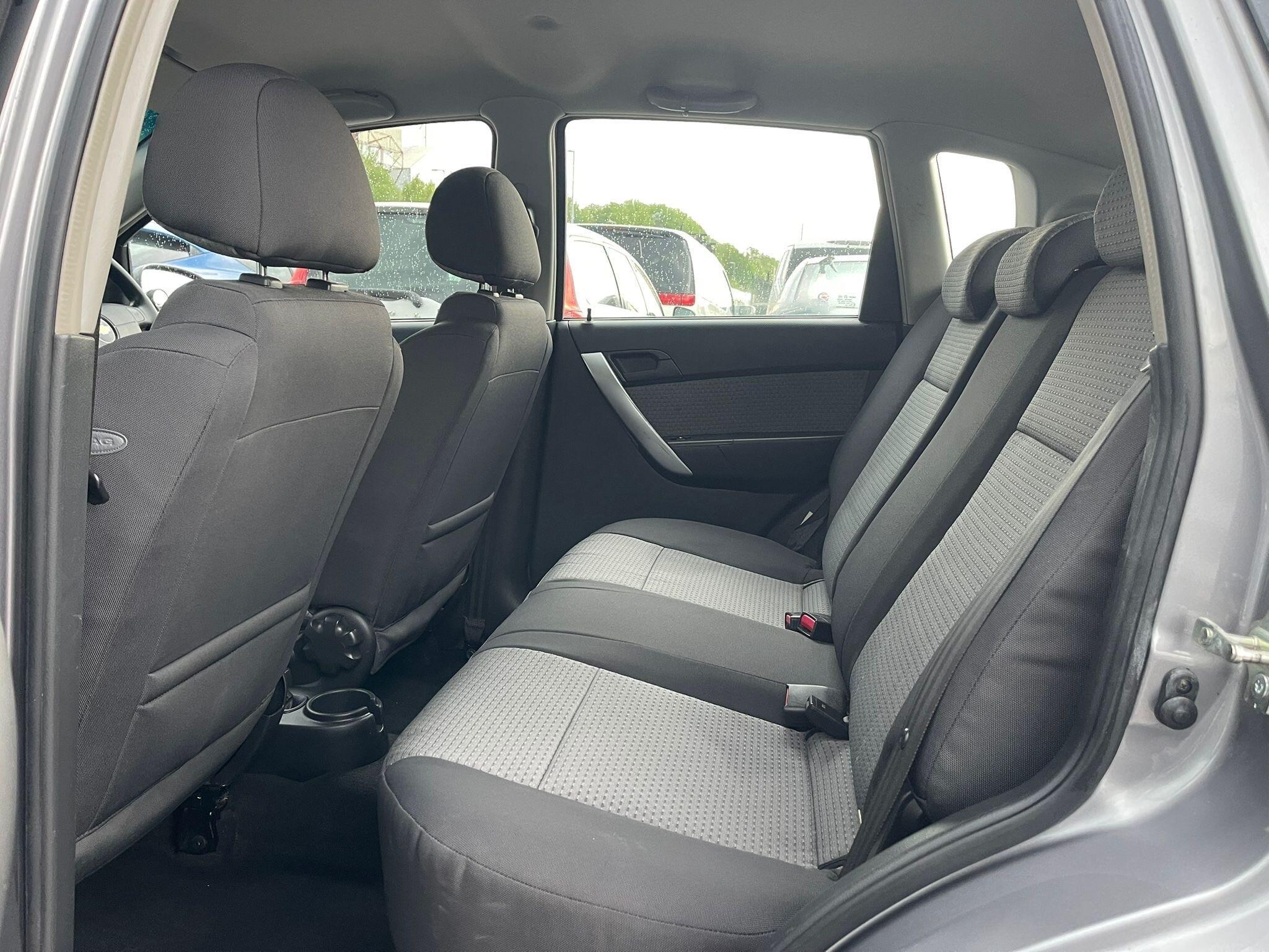 Chevrolet Aveo - Image 11