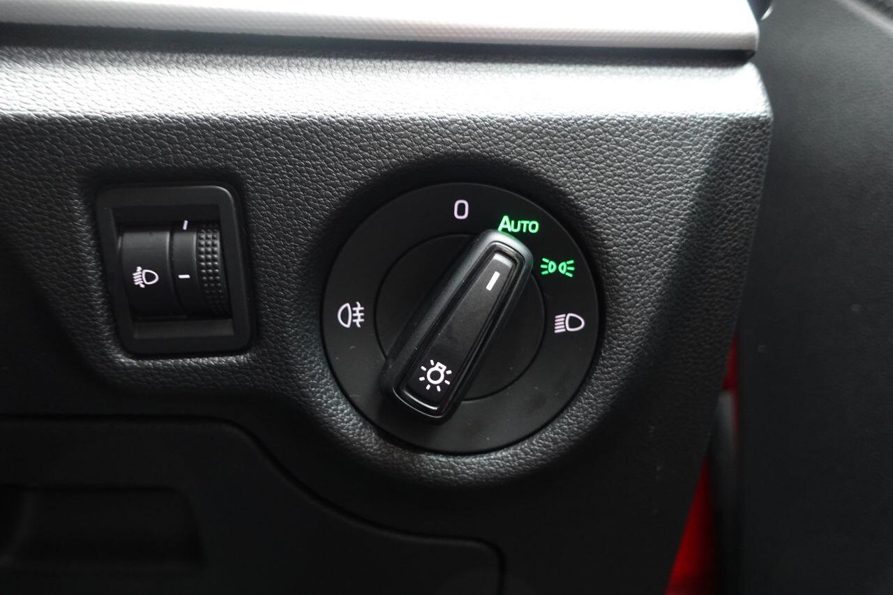 Skoda Kamiq - Image 48